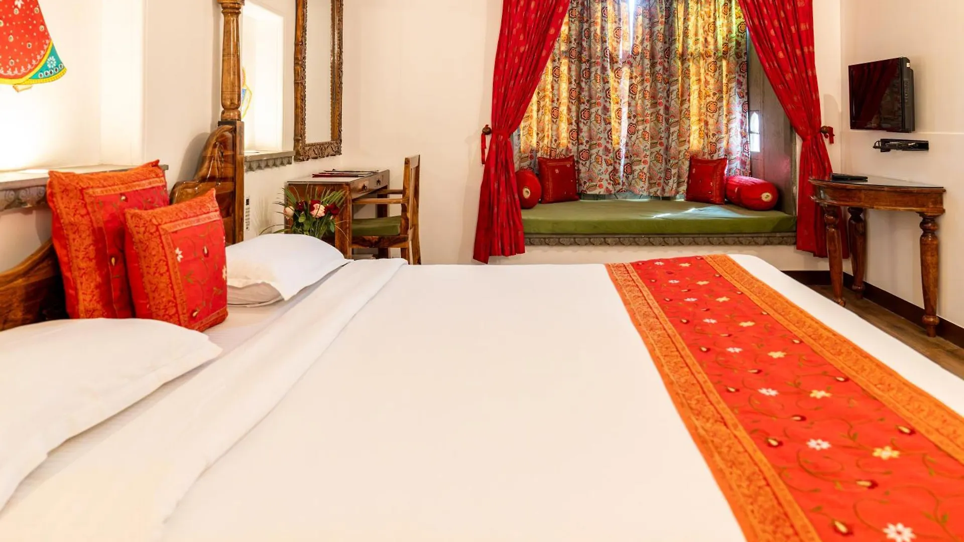 Udaigarh - Udaipur Hotel