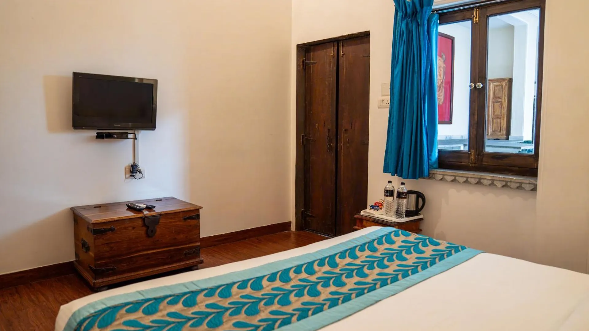 Udaigarh - Udaipur Hotel India