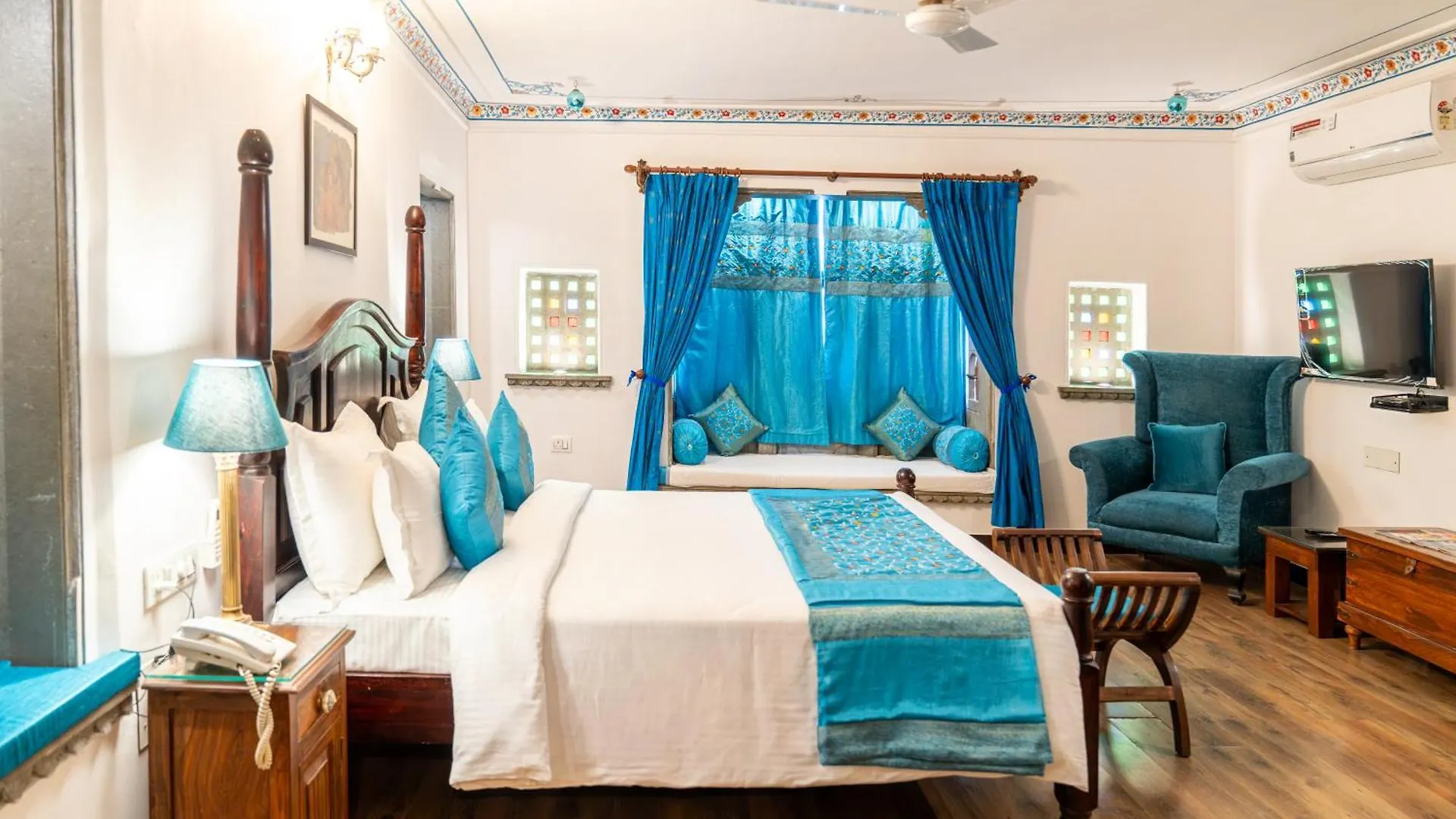 Udaigarh - Udaipur Hotel