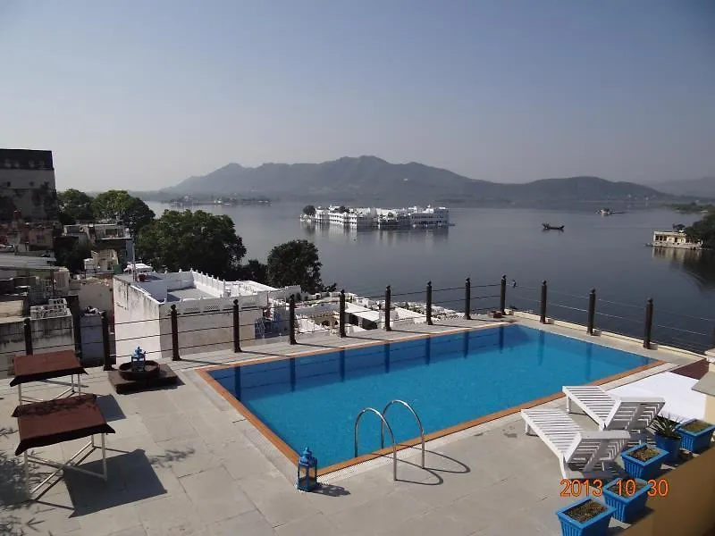 Udaigarh - Udaipur Hotel 3*,