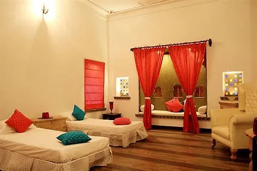Udaigarh - Udaipur Hotel India